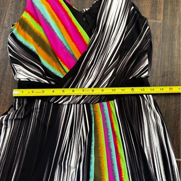 Maggy London Rainbow Surplice Midi Dress - Picture 12 of 16